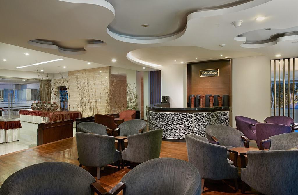 Grand Cakra Hotel מאלאנג מראה חיצוני תמונה