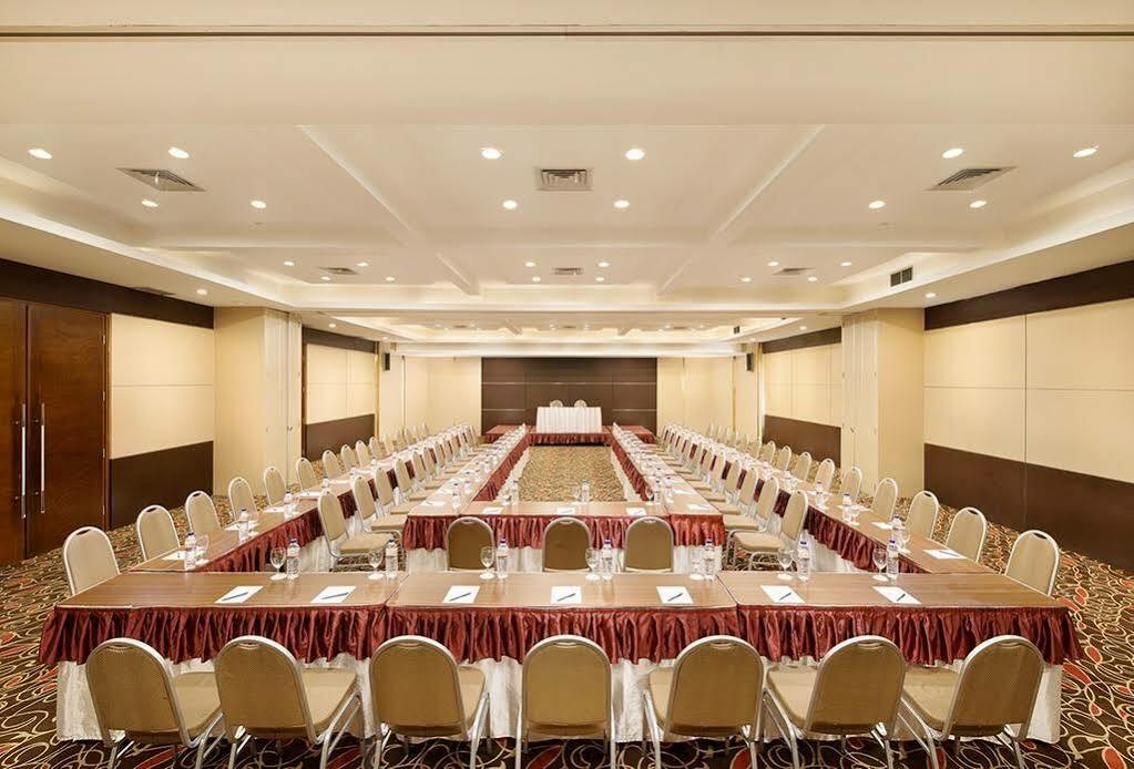 Grand Cakra Hotel מאלאנג מראה חיצוני תמונה